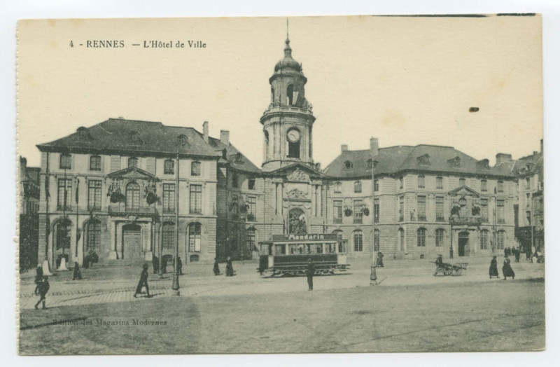 Carte postale ancienne 4.  Rennes - L'Hôtel de Ville