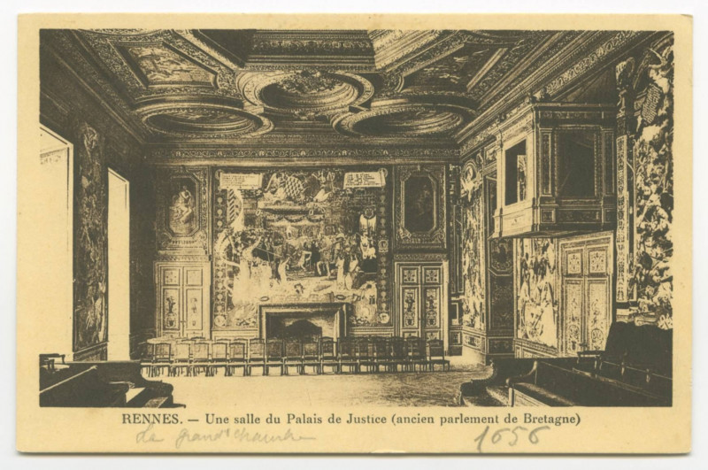 Carte postale ancienne Rennes - Une salle du Palais de Justice (ancien Parlement de Bretagne)
