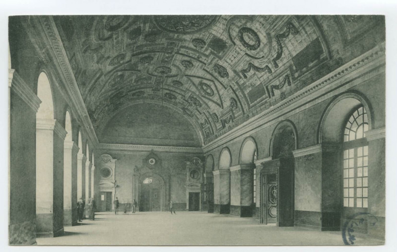Carte postale ancienne Rennes. - Palais de Justice - la Salle des Pas-Perdus
