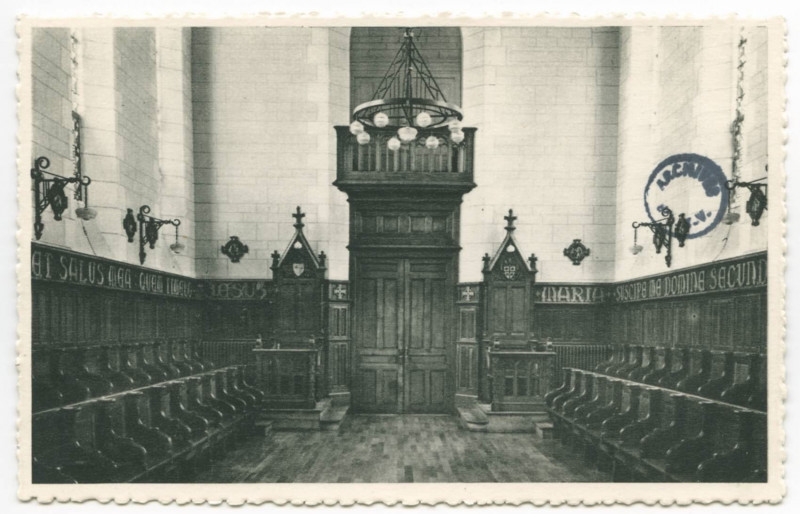 Carte postale ancienne Rennes. - Monastère Saint-Yves - Le Choeur des Religieuses.
