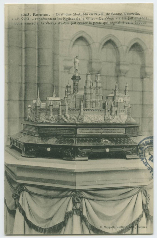 Carte postale ancienne 1208.- Rennes. - Basilique St-Aubin en N.-D. de Bonne-Nouvelle - Le Voeu représentant les églises de la ville. - ce Voeu a été fait en 1632 pour r