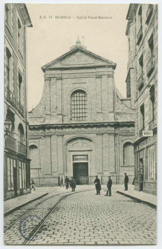 Carte postale ancienne A.G. 15 Rennes. -  Eglise Saint-Sauveur