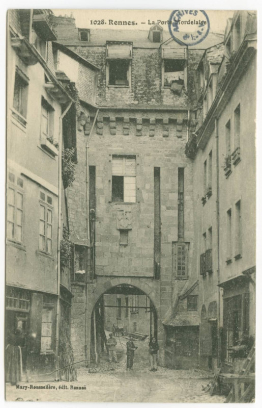 Carte postale ancienne 1028 - Rennes. - La Porte Mordelaise
