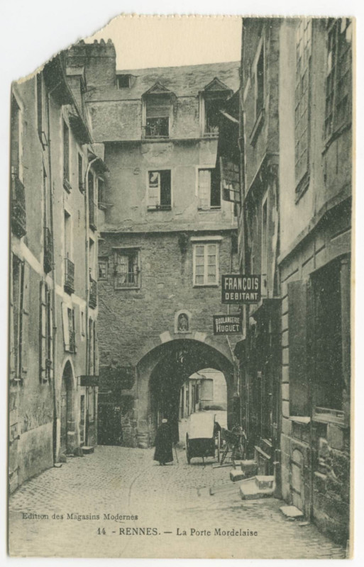 Carte postale ancienne 14. - Rennes. - La Porte Mordelaise