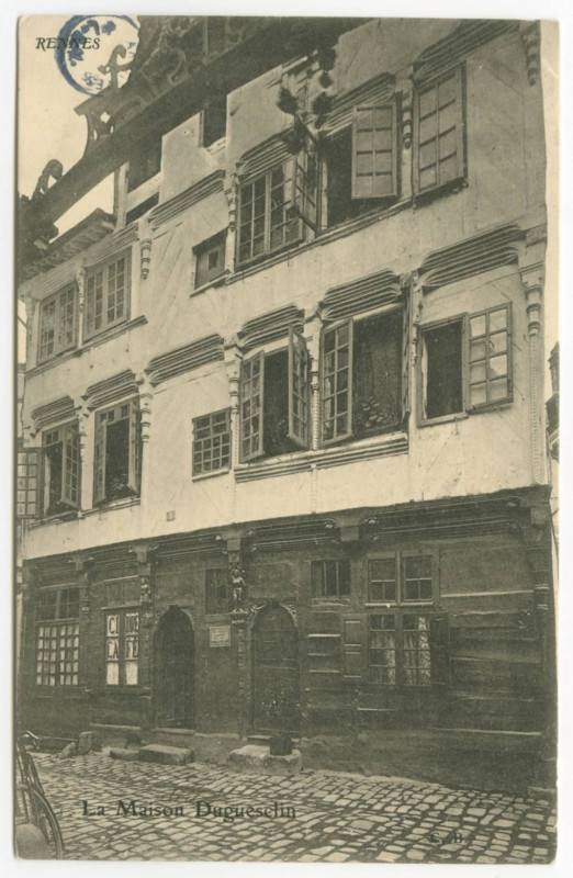 Carte postale ancienne Rennes - La maison  Duguesclin