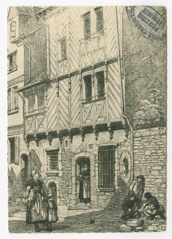 Carte postale ancienne 19. - Le vieux Rennes - Maison de la Rue Saint-Yves, du XVIe (par Busnel.)
