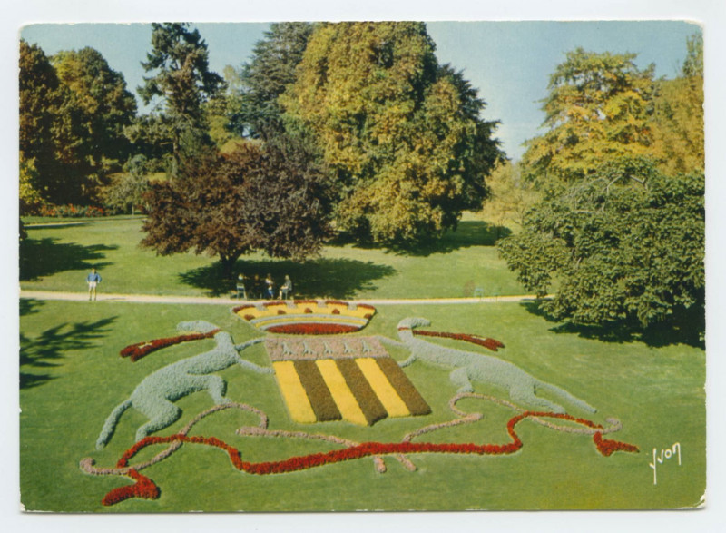 Carte postale ancienne Rennes (Ille-et-Vilaine) -  Le Jardin du Thabor et les armes florales de la ville