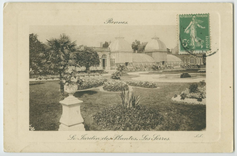 Carte postale ancienne Rennes - Le Jardin des Plantes - Les Serres.