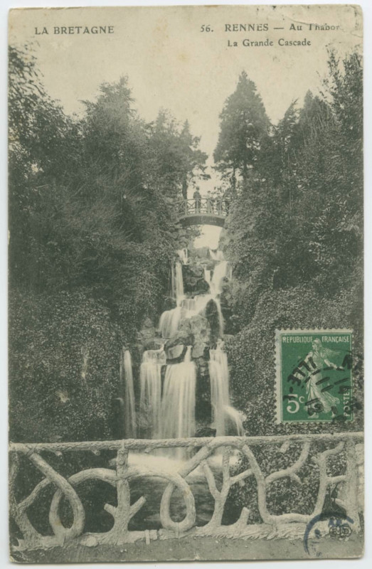 Carte postale ancienne La Bretagne. 56. - Rennes. - Au Thabor - La Grande Cascade