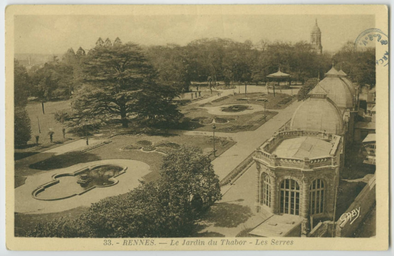 Carte postale ancienne 33. - Rennes. - Le Jardin du Thabor - Les Serres.