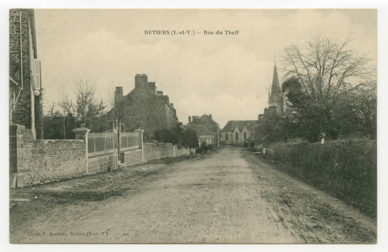 Carte postale ancienne Retiers (I.-et-V.) - Rue du Theil.