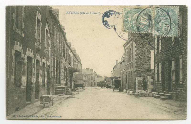 Carte postale ancienne Retiers (Ille-et-Vilaine) - Rue de la Guerche