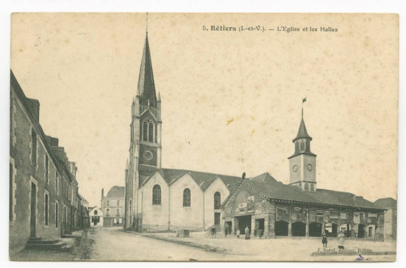 Carte postale ancienne 5. Rétiers (I.-et-V.).- L'Eglise et les Halles.