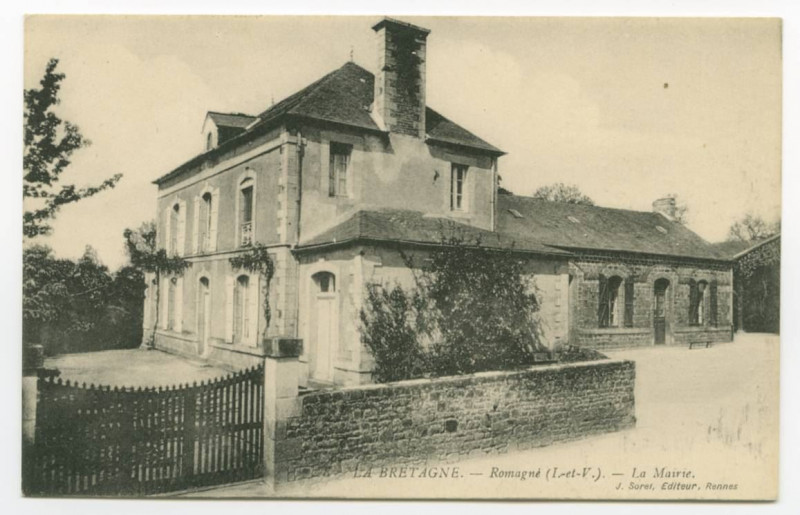 Carte postale ancienne Romagné (I.-et-V.) - La Mairie