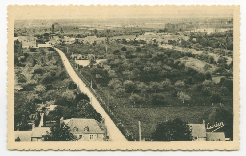 Carte postale ancienne Roz-Sur-Couesnon  (I.-et-V.) - Vue Generale sur le Palais