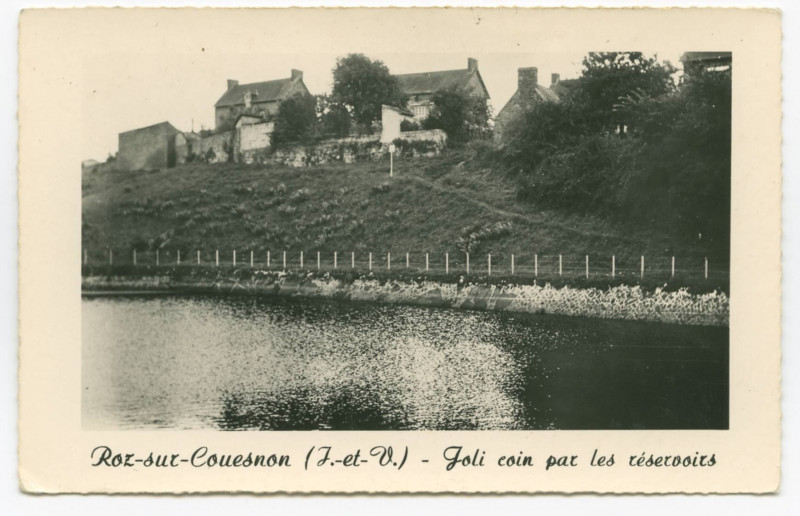 Carte postale ancienne Roz-sur-Couësnon (I.-et-V.) - Joli coin par les réservoirs.