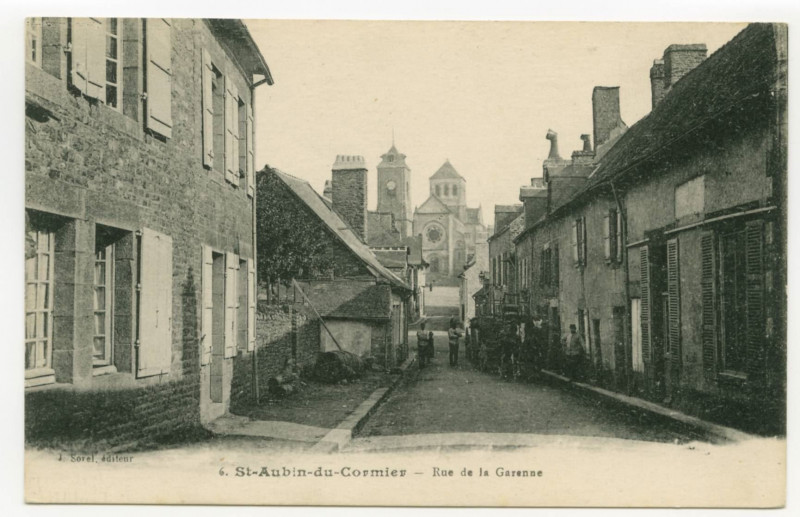 Carte postale ancienne 6.-  St-Aubin-du-Cormier.- Rue de la Garenne.