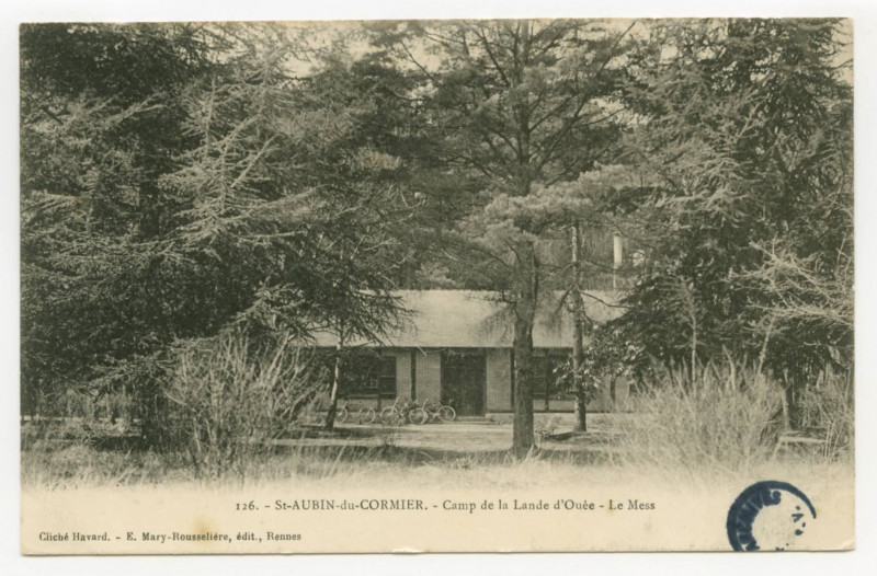 Carte postale ancienne 126.-   St-Aubin-du-Cormier (I.-et-V.).- Camp de la lande d'Ouée - Le Mess