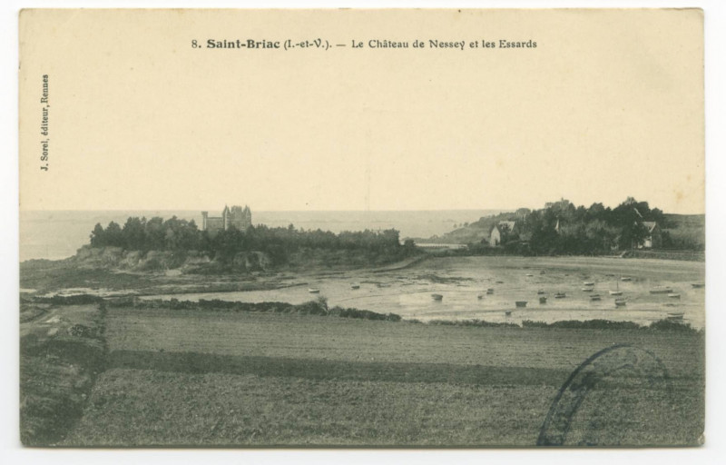 Carte postale ancienne 8 - Saint-Briac  (I.-et-V.)  - Le Château de Nessey et les Essards.