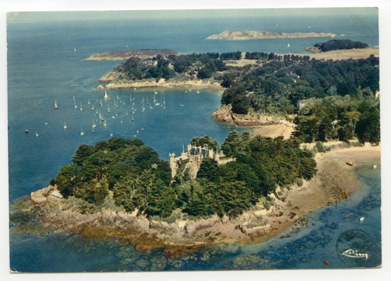 Carte postale ancienne St-Briac  ( Ille-et-Vilaine)  A 35. 256. 441-7  - Vue aérienne - Le Nessey