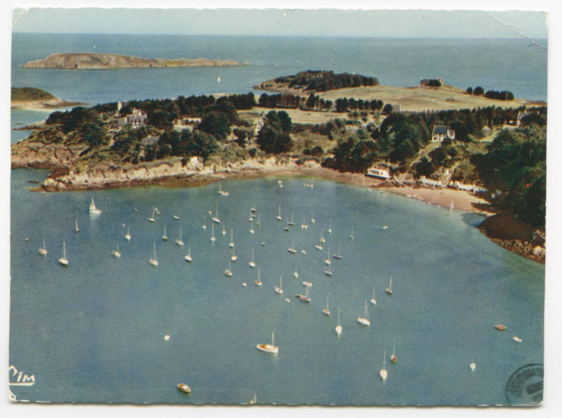 Carte postale ancienne St-Briac  ( I.-et-V.)  Ci 441-8  - Vue aérienne - Plage de la Petite Salinette.
