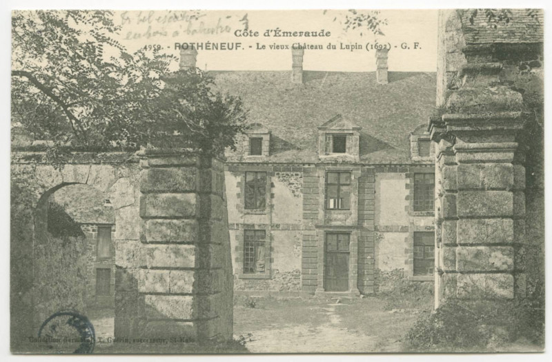 Carte postale ancienne 4959. - Rotheneuf. - Le vieux Château du Lupin (1692) - G.F Côte d'Emeraude