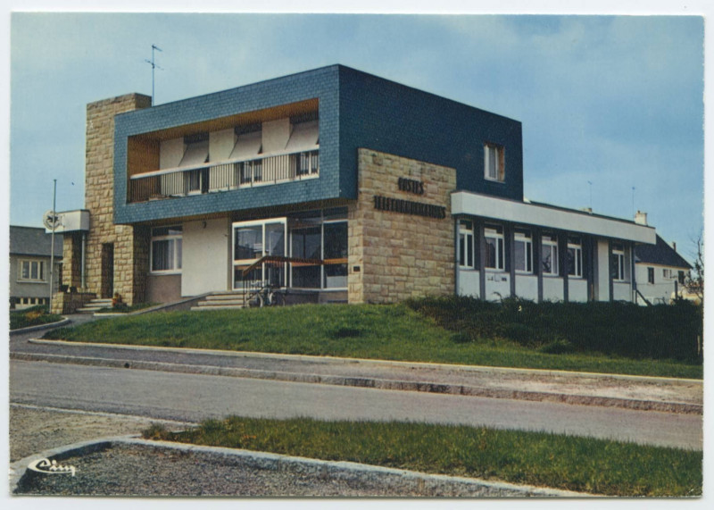 Carte postale ancienne Saint-Erblon (I.-et-V.) - La Poste