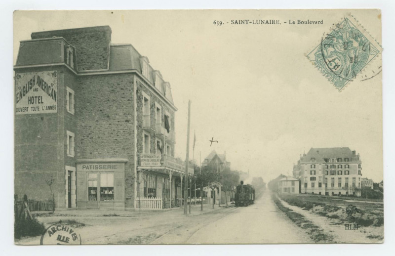 Carte postale ancienne 659. -  Saint-Lunaire. - Le Boulevard