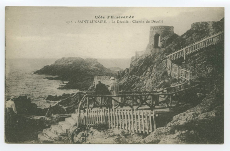 Carte postale ancienne Cote d'Emeraude 2526. - Saint-Lunaire. - Le Décollé - Chemin du Décollé