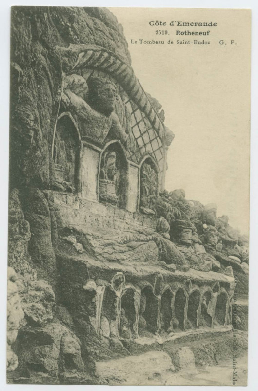 Carte postale ancienne 2519. - Rothéneuf.- Le tombeau de Saint-Budoc  G.F.