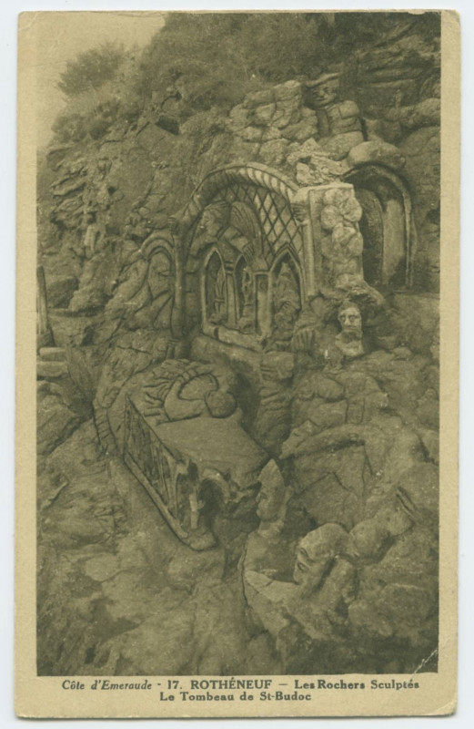 Carte postale ancienne 17. Rothéneuf - Les rochers sculptés le tombeau de Saint-Budoc
