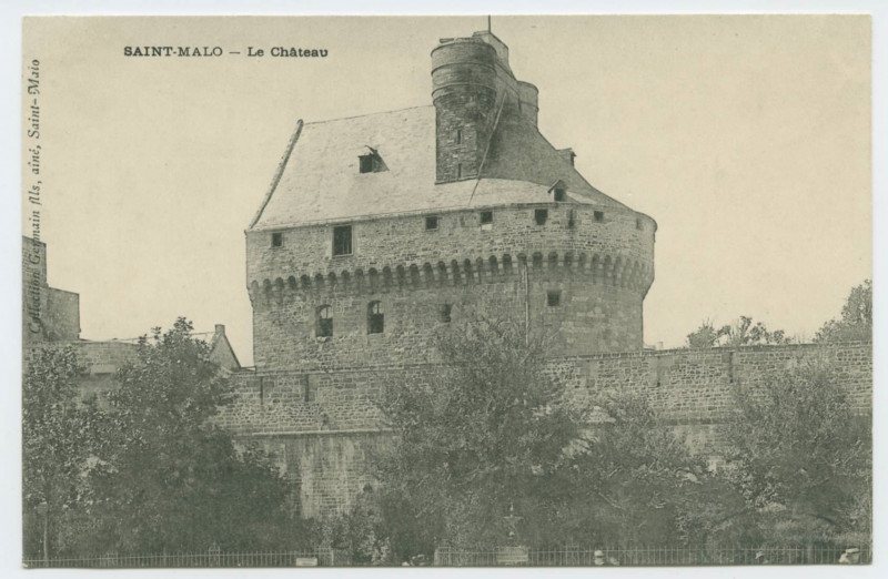 Carte postale ancienne Saint-Malo - Le château.