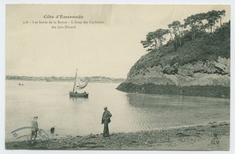 Carte postale ancienne 528 -  Les bords de la Rance - L'anse des Corbières. Au loin Dinard.