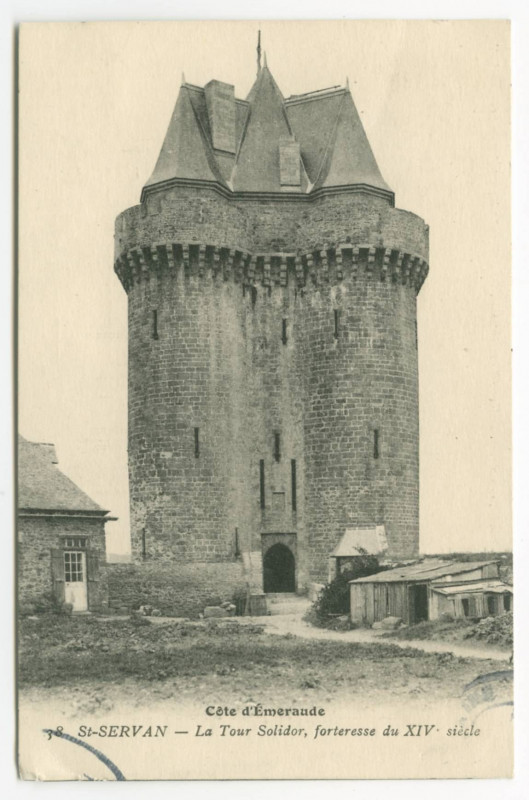 Carte postale ancienne 38 Saint-Servan - La tour solidor, forteresse du XIVe siècle.
