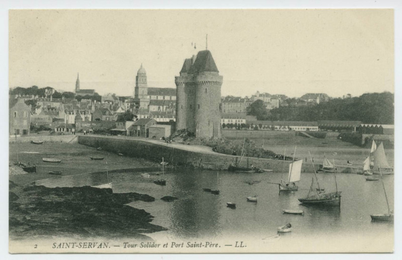 Carte postale ancienne 2 Saint-Servan - Tour solidor et Port Saint-Père.