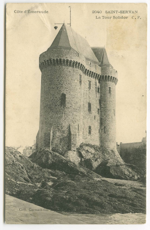Carte postale ancienne 2040 Saint-Servan - La tour solidor.
