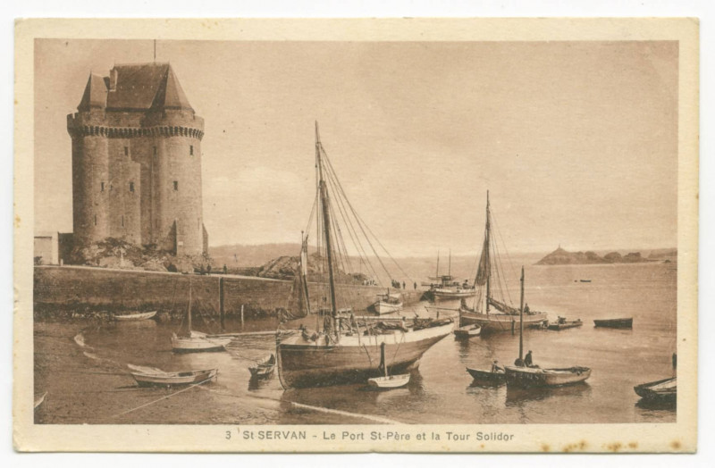 Carte postale ancienne 3 Saint-Servan - Le port Saint-Père et la tour solidor.