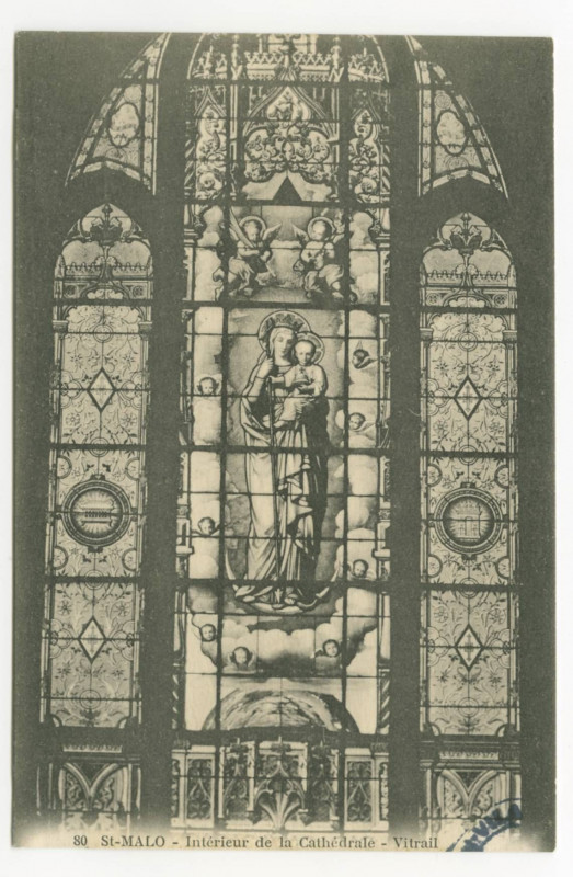 Carte postale ancienne 80.- Saint-Malo - Intérieur de la cathédrale - Vitrail.