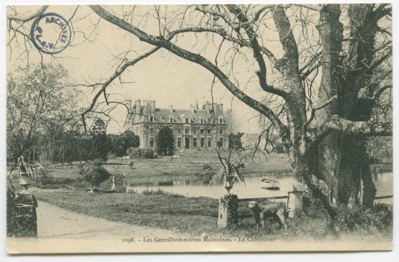 Carte postale ancienne 1098 - Les gentilhommières malouines - Le Colombier