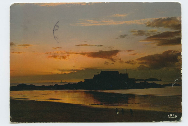 Carte postale ancienne Saint-Malo - Cité corsaire 1220 - Coucher de soleil sur le fort national