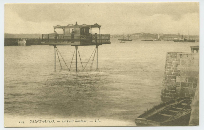 Carte postale ancienne 104 Saint-Malo - Le pont roulant.
