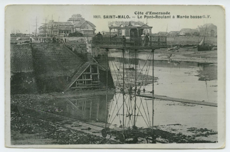 Carte postale ancienne 1023  Saint-Malo - Le pont roulant à marée basse.