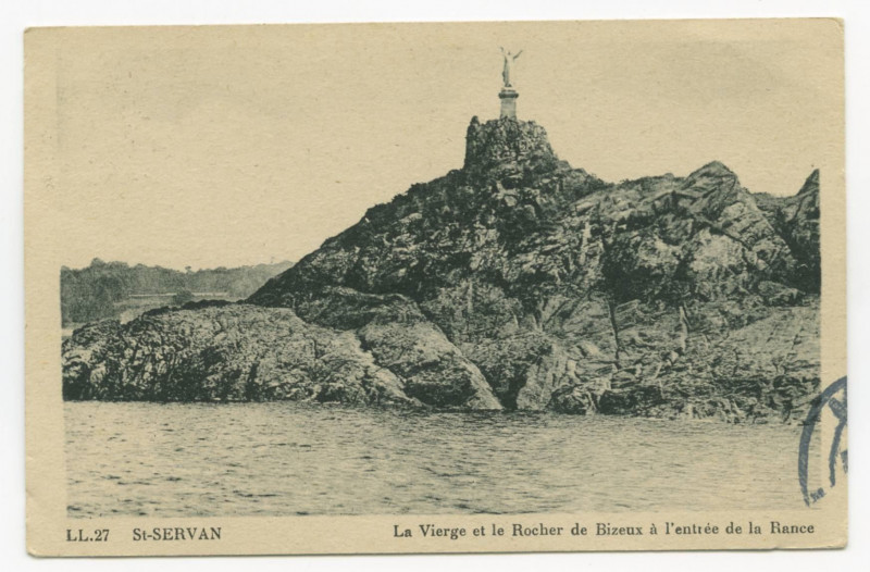 Carte postale ancienne Ll.27 - Saint-Servan - La vierge et le Rocher  de Bizeux à l'entrée de la Rance.