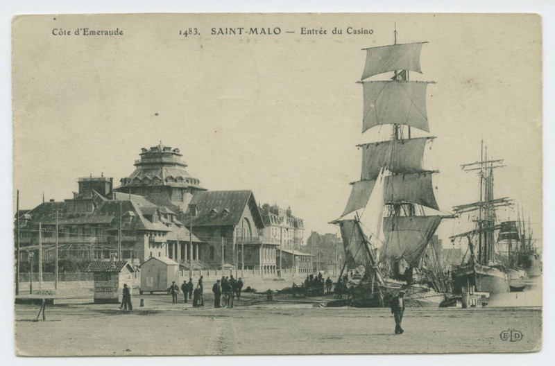 Carte postale ancienne 1483  Saint-Malo - L'entrée du casino.