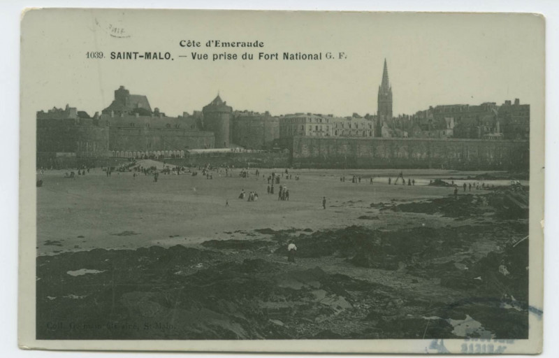 Carte postale ancienne 1039  Saint-Malo - Vue prise du fort national.