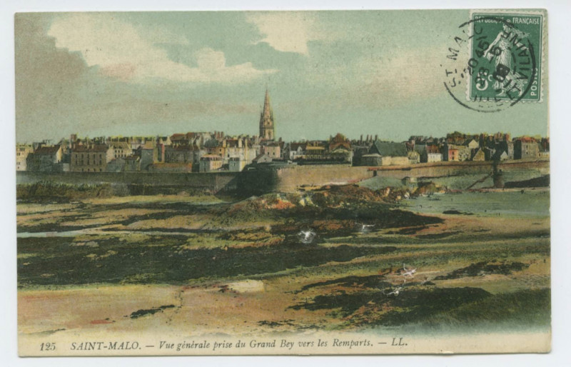 Carte postale ancienne 125  Saint-Malo - Vue Generale prise du Grand Bey vers les remparts.