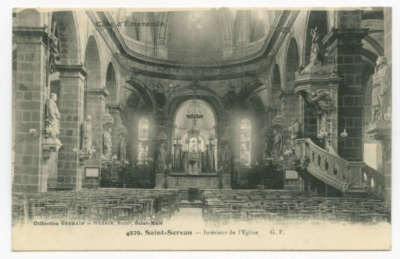 Carte postale ancienne 3505 - Saint-Servan - Intérieur de l'église. - G.F.