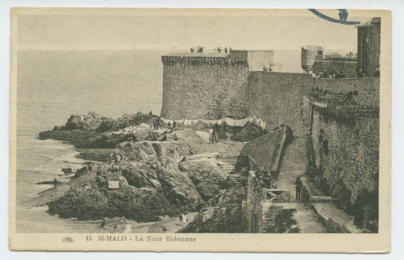 Carte postale ancienne 15  Saint-Malo - La tour Bidouane.
