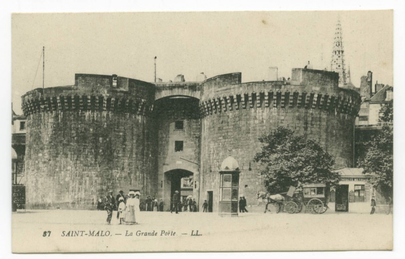 Carte postale ancienne 37 Saint-Malo (Bretagne) - La grande porte.