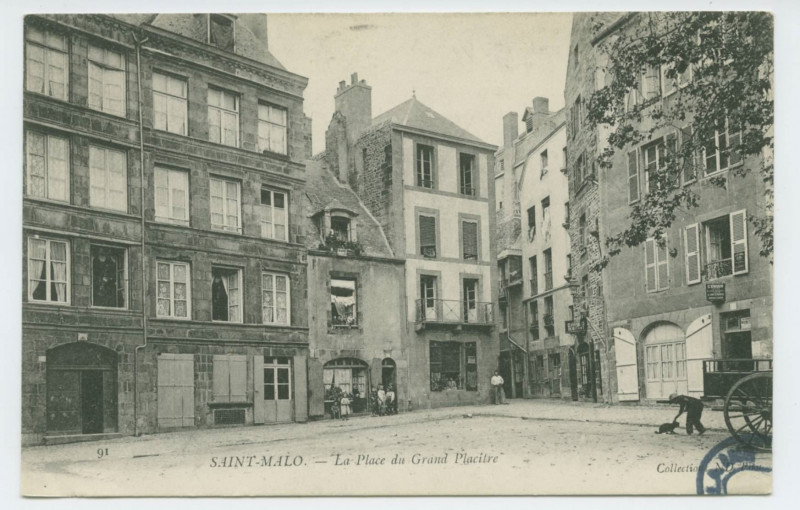Carte postale ancienne 91  Saint-Malo - La place du Grand Placître.